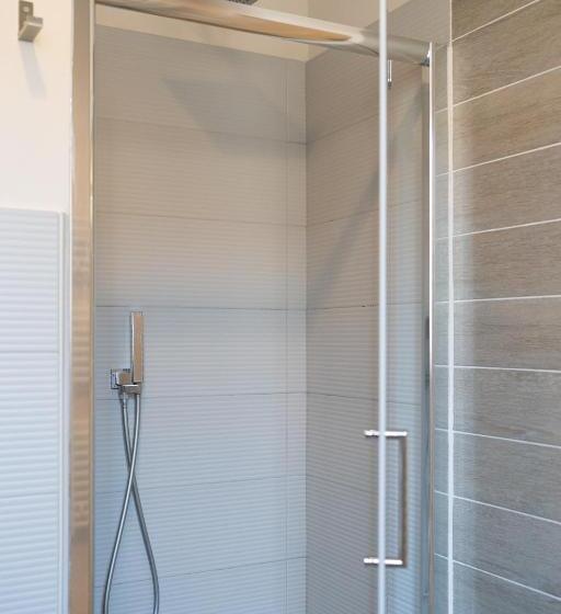 اتاق خانوادگی, Oceano Rooms