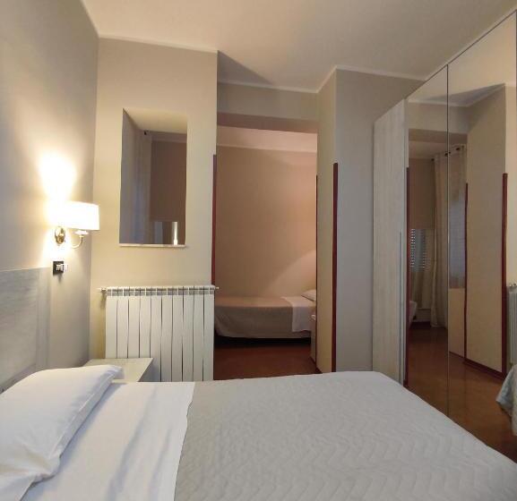 Economy Quadruple Room, Delle Ortensie