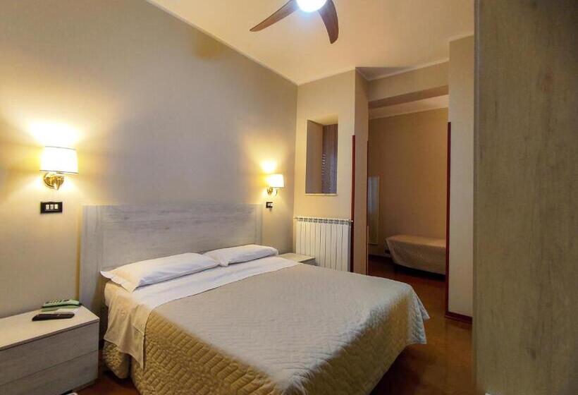 Economy Quadruple Room, Delle Ortensie