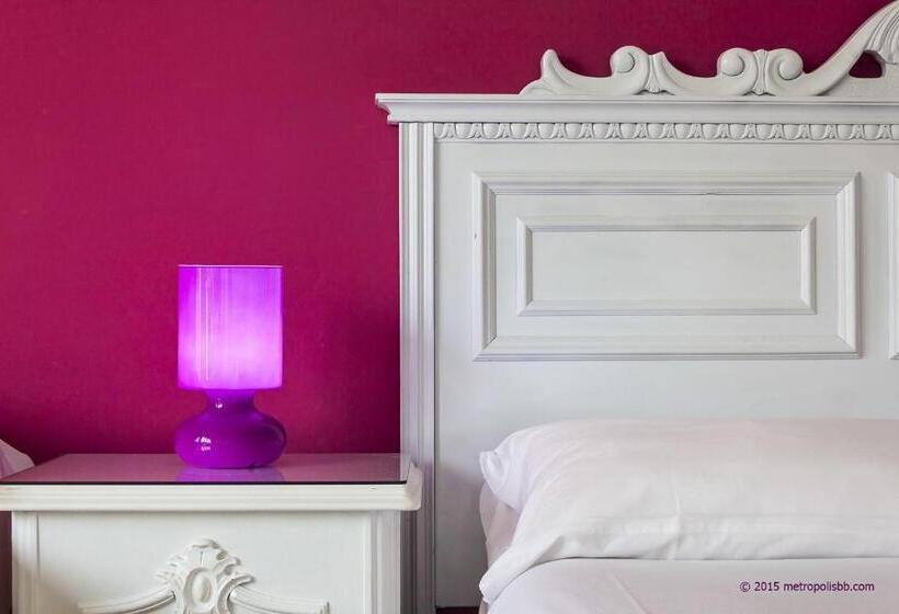 اتاق استاندارد چهار تخته, Metropolis B&b