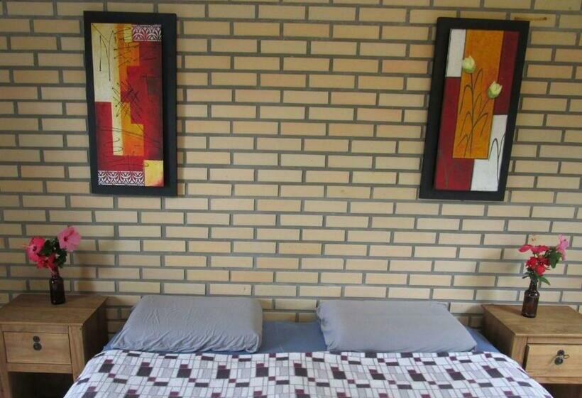 اتاق لوکس با بالکن, Paraíso Hostel Praia Do Rosa