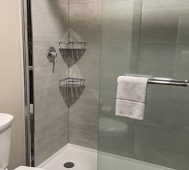 سوییت, Best Western Fishkill Inn & Suites