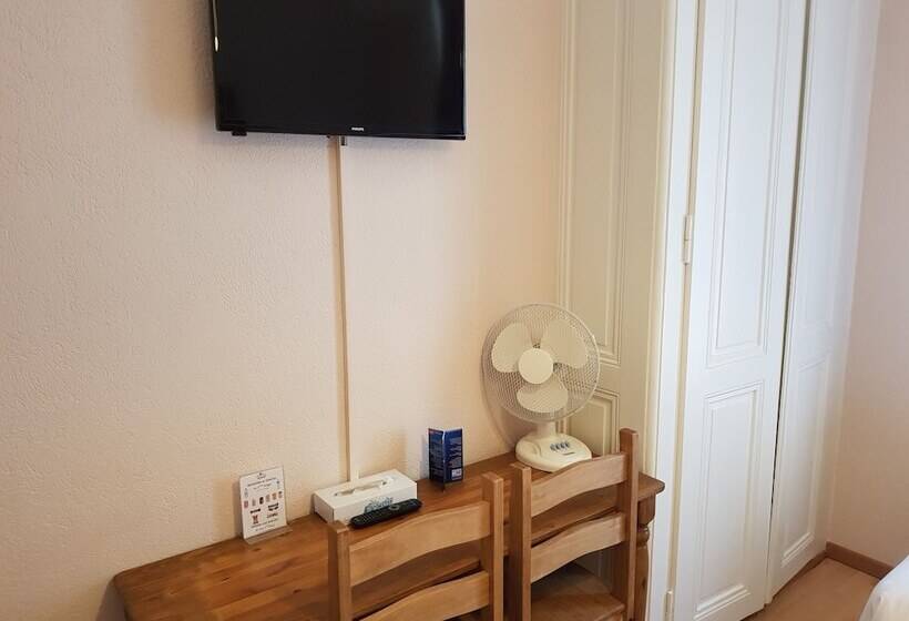 Standard Single Room, De Geneve