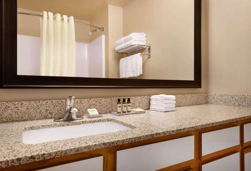 سوییت لوکس, Hawthorn Extended Stay By Wyndham Oak Creek