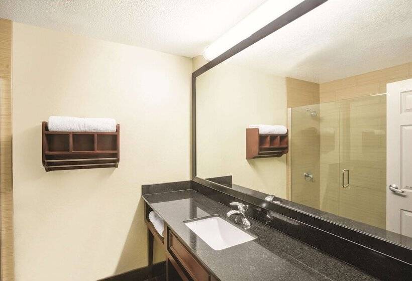 غرفة قياسية سرير مزدوج, La Quinta Inn & Suites By Wyndham Conference Center Prescott