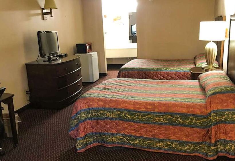 اتاق استاندارد با 2 تخت دوبل, Magnuson Hotel Marietta