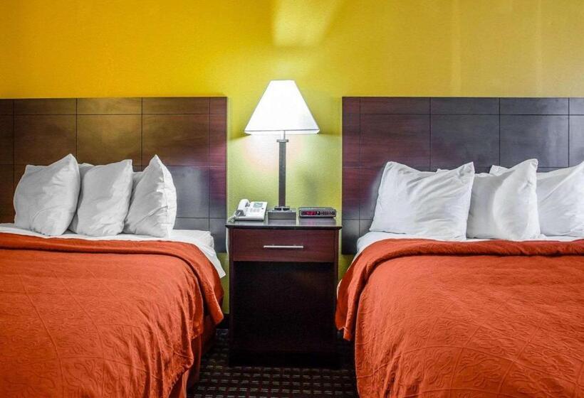 اتاق استاندارد با 2 تخت دوبل, Quality Inn Central Wisconsin Airport Mosinee