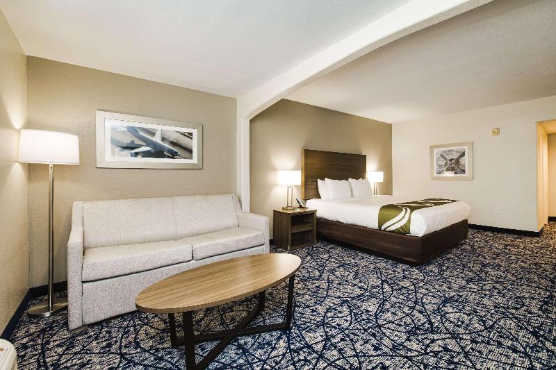 سوئیت با تخت بزرگ, Quality Suites Houston Hobby Airport