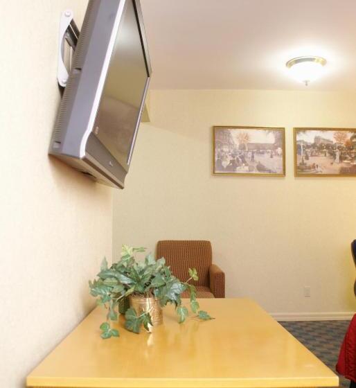 اتاق استاندارد, Ramada By Wyndham Jersey City