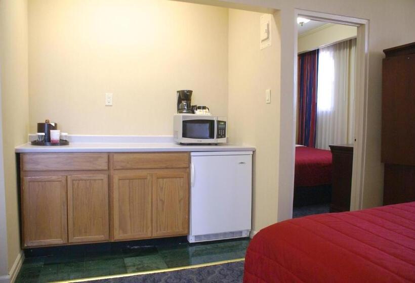 Standardzimmer (behindertengerecht), Ramada By Wyndham Jersey City