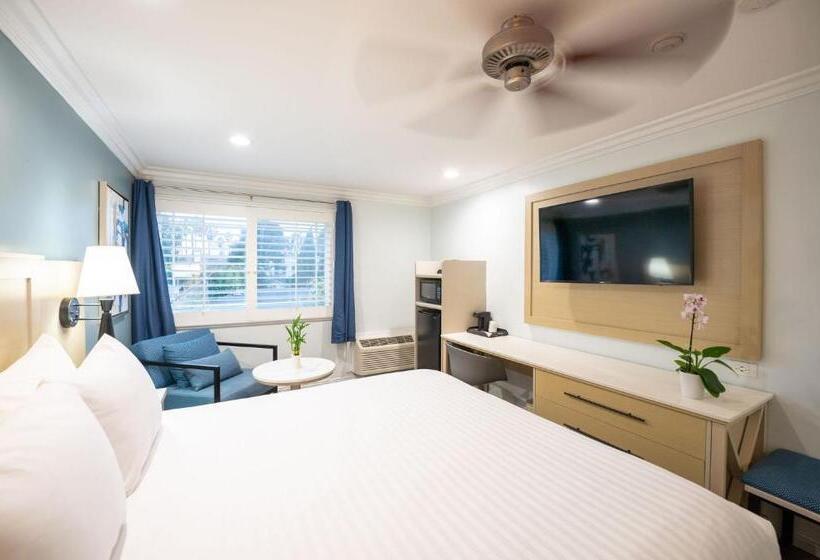 اتاق استاندارد با تخت بزرگ, Ramada By Wyndham Redondo Beach