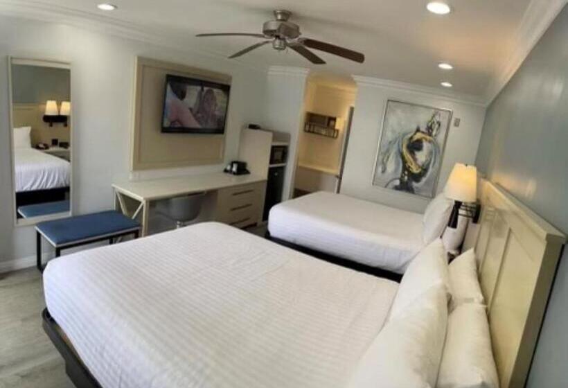 اتاق استاندارد, Ramada By Wyndham Redondo Beach