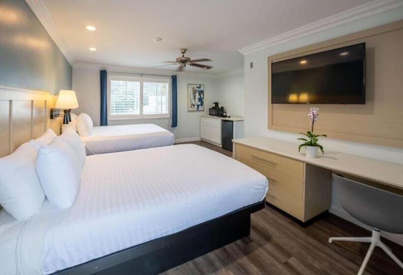 اتاق استاندارد, Ramada By Wyndham Redondo Beach