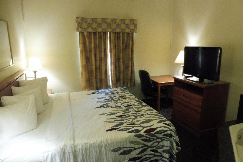 اتاق سوپریور, Red Roof Inn & Suites Galloway