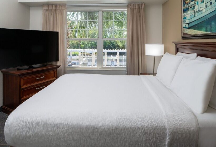سوئیت 2 خوابه, Residence Inn Charleston Riverview