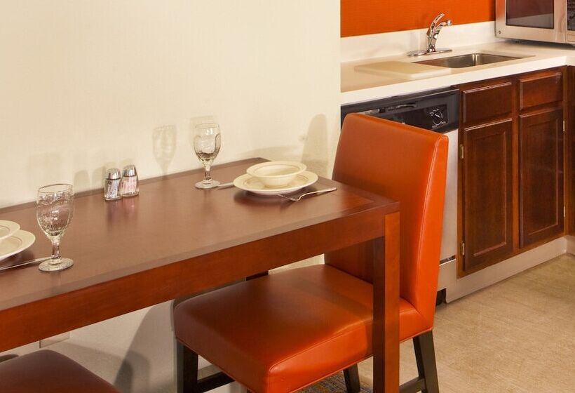 سوییت, Residence Inn Hartford Manchester