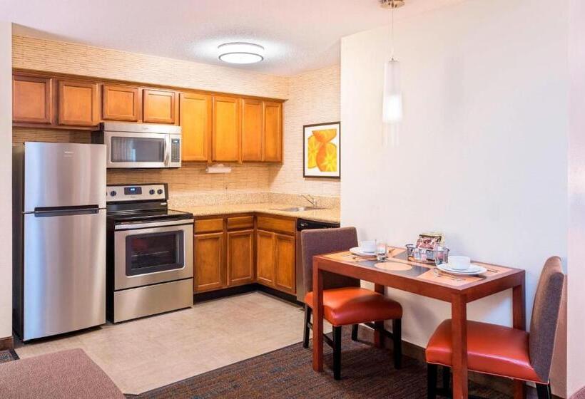 استودیوی استاندارد, Residence Inn Huntsville