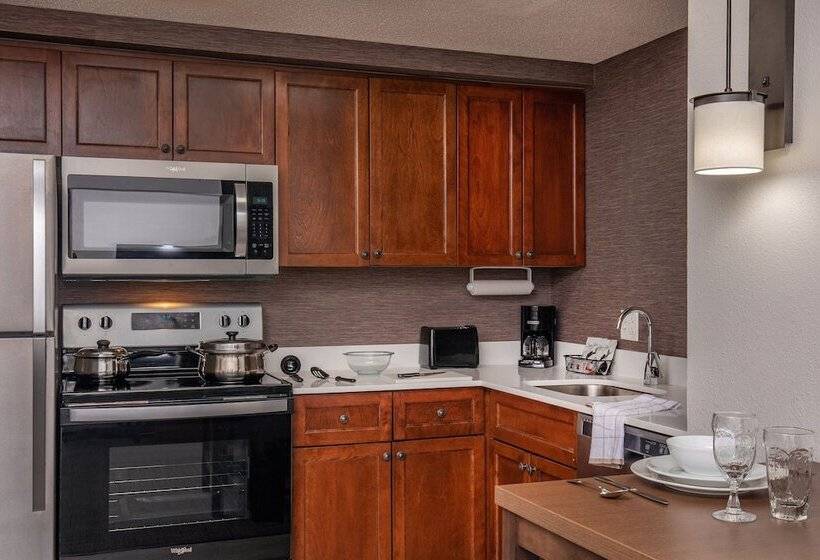 Suite 2 Dormitorios, Residence Inn Norfolk Airport