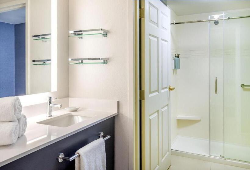 استودیوی استاندارد, Residence Inn By Marriott Norfolk Airport