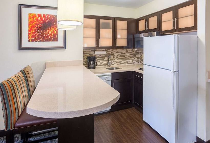 سوییت, Sonesta Es Suites Atlanta  Perimeter Center