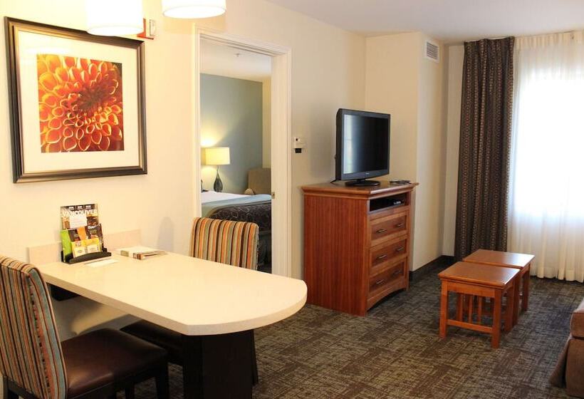 سوییت, Sonesta Es Suites Portland Vancouver 41st Street