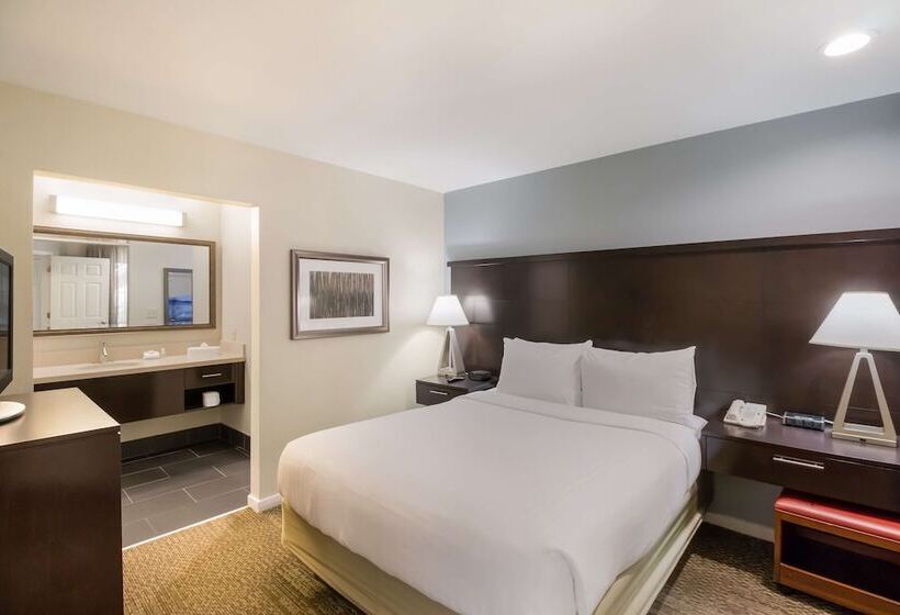 Suite Adapted for people with reduced mobility, Sonesta Es Suites Torrance Redondo Beach