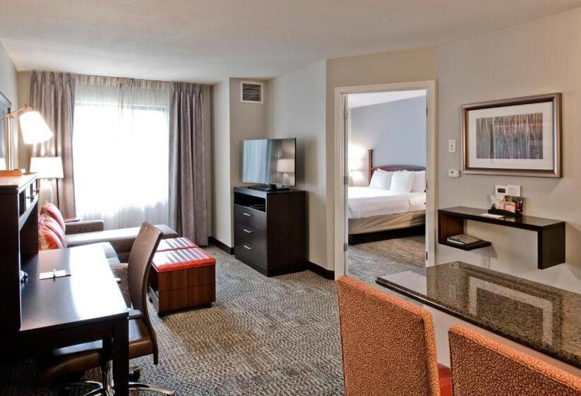 اتاق استاندارد با تخت بزرگ برای معلولان, Staybridge Suites   Charlotte Ballantyne, An Ihg