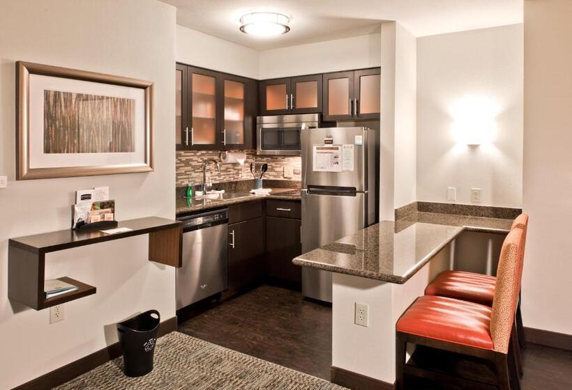 Suite para Deficientes, Staybridge Suites Ballantyne