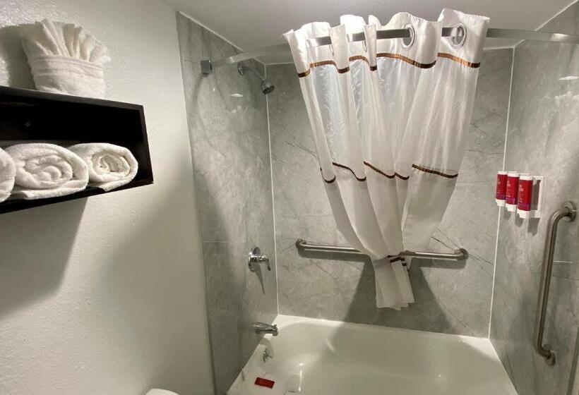 اتاق استاندارد در طبقه همکف, Surestay Hotel By Best Western Santa Cruz