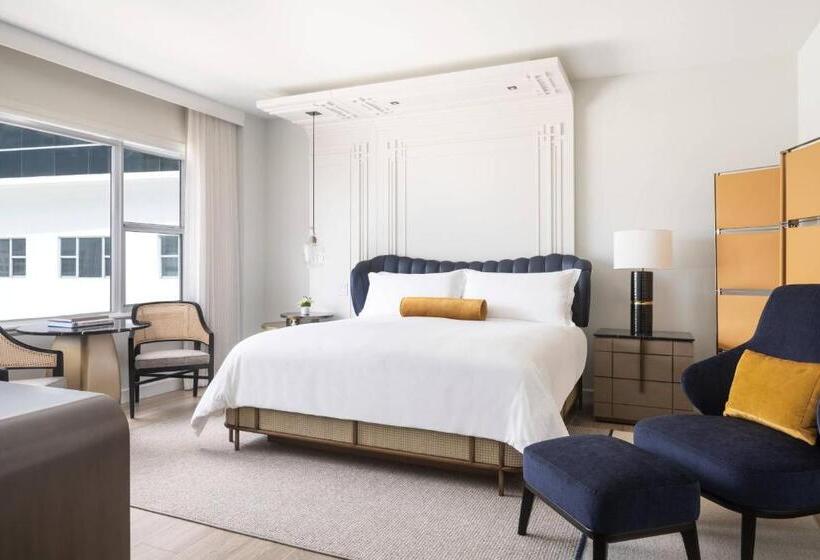 キングサイズベッドのスタンダードルーム, The Ritzcarlton, South Beach