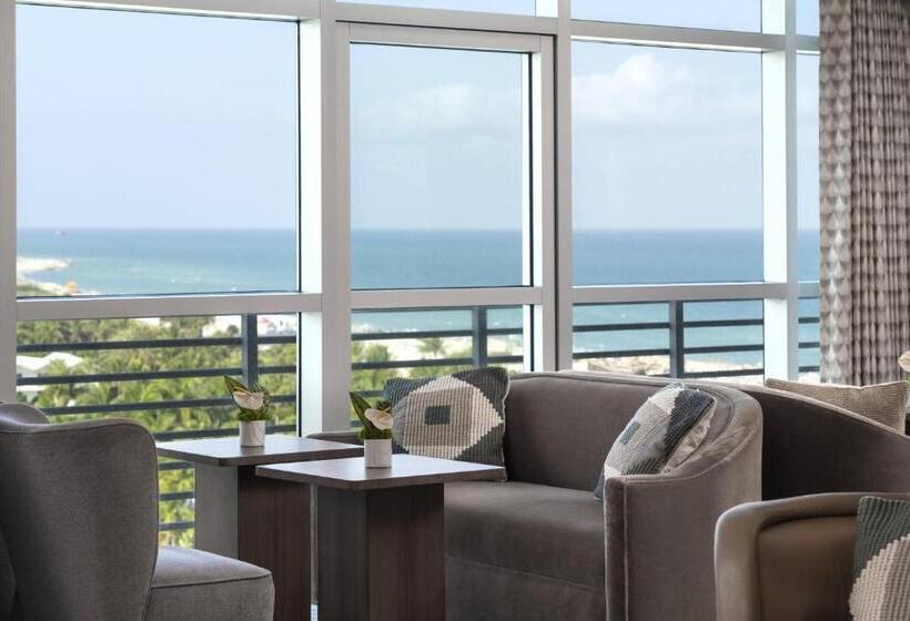 سوئیت کلوب با چشم‌انداز دریا, The Ritzcarlton, South Beach