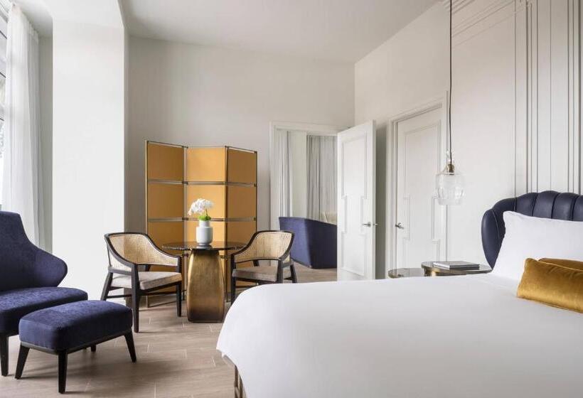 Suite Adaptada para personas con movilidad reducida, The Ritzcarlton, South Beach