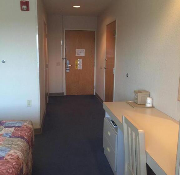 اتاق استاندارد برای معلولان, Microtel Inn By Wyndham Champaign