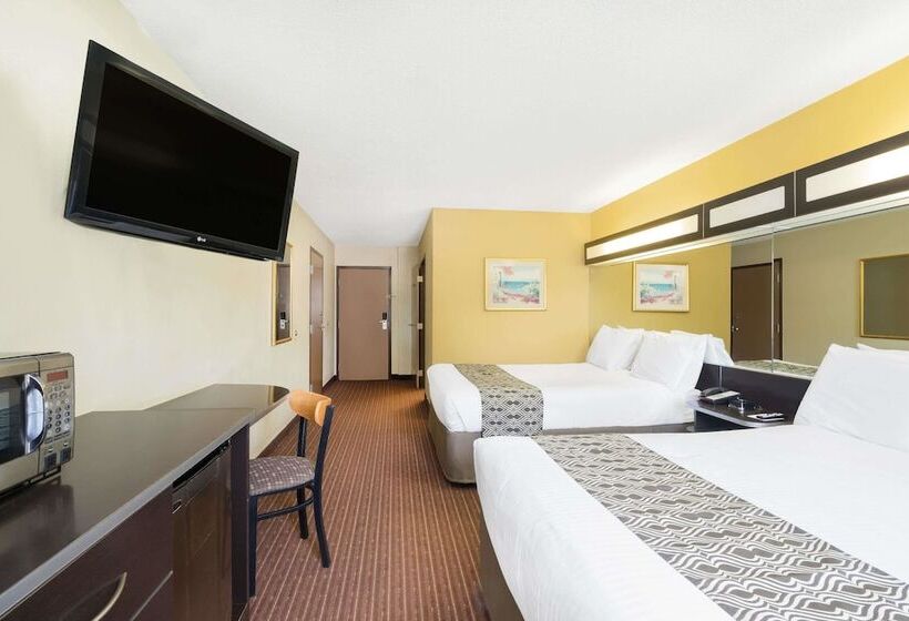 Standard Room Adapted for people with reduced mobility, Microtel Inn & Suites By Wyndham Bowling Green