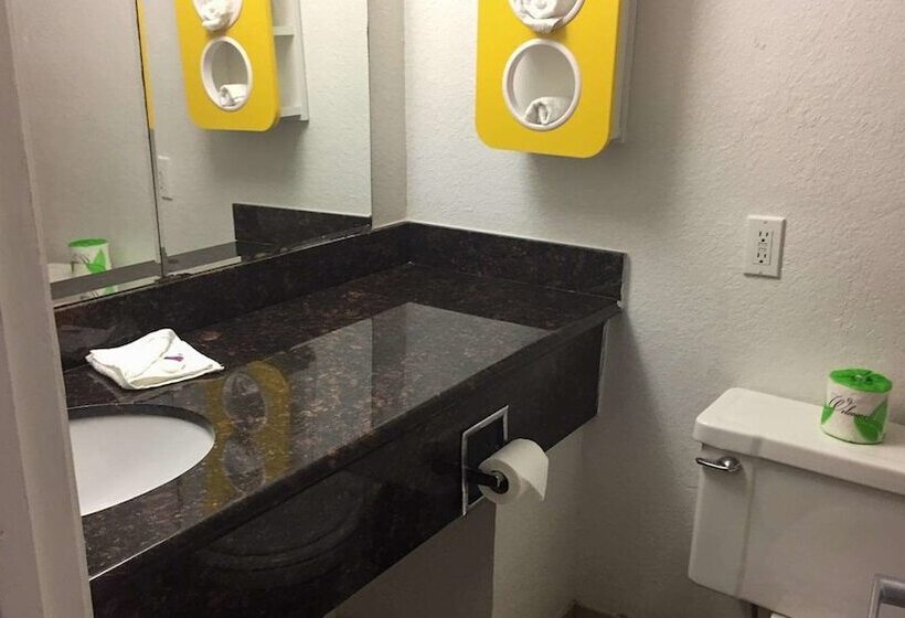 اتاق لوکس, Motel 6 Waco, Tx
