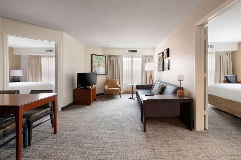 سوییت, Residence Inn By Marriott Rogers