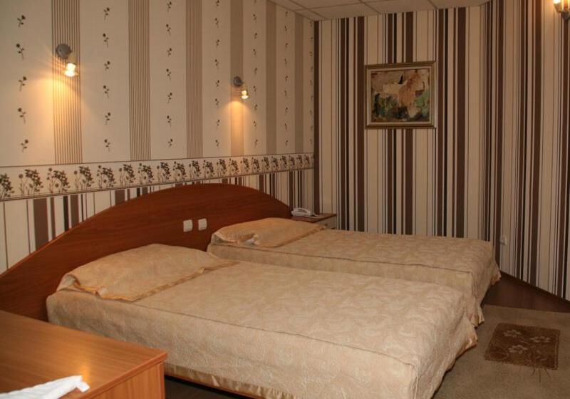 اتاق استاندارد با بالکن, Family Hotel Edia Sandanski