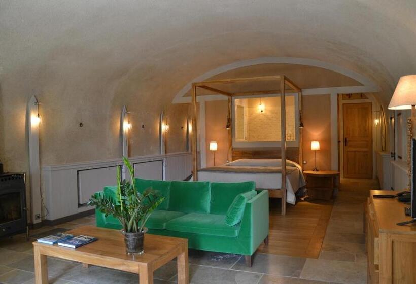 آپارتمان 2 خوابه, Chateau Des Arpentis