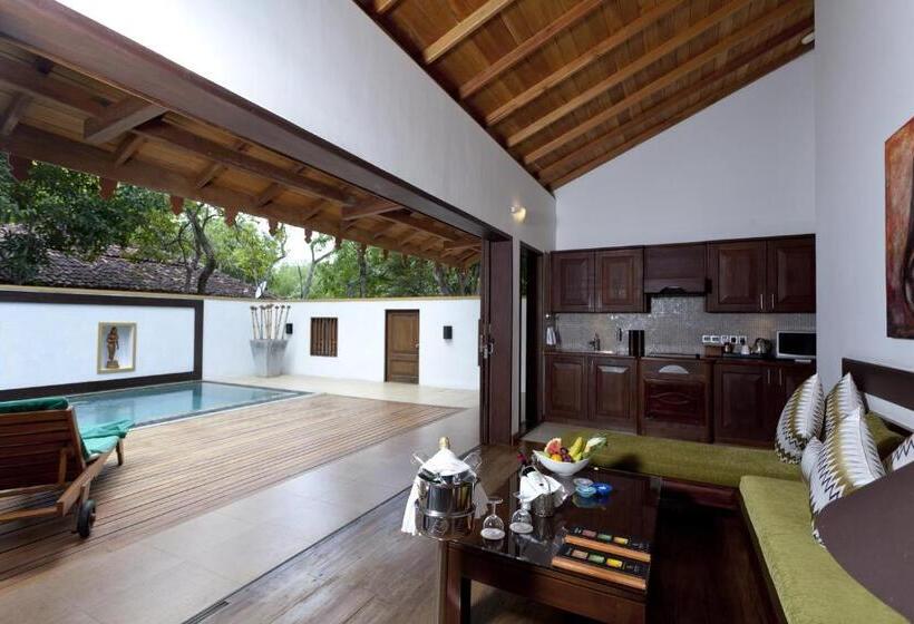 سوییت لوکس, Amaya Lake Dambulla
