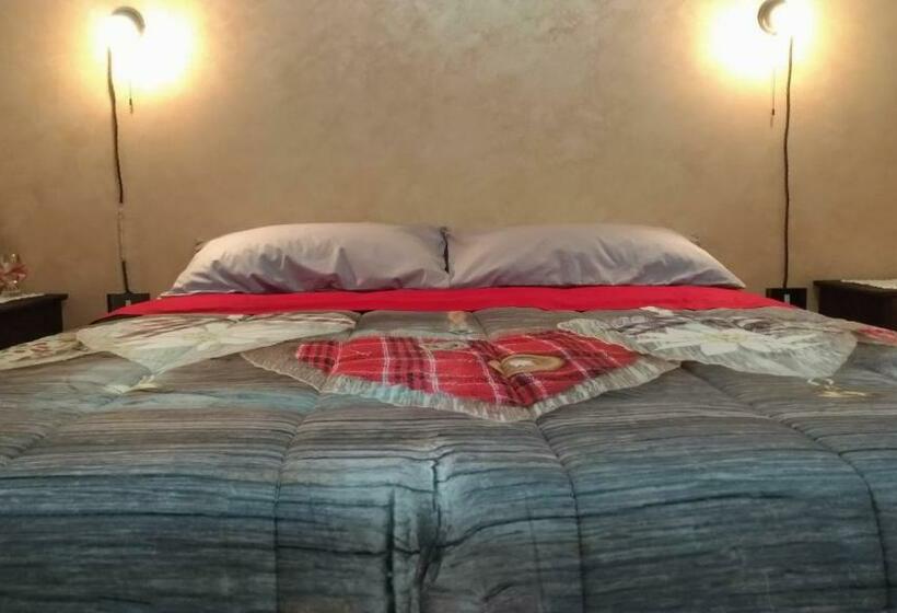 اتاق خانوادگی, B&b Il Girasole   A Casa Di Ale