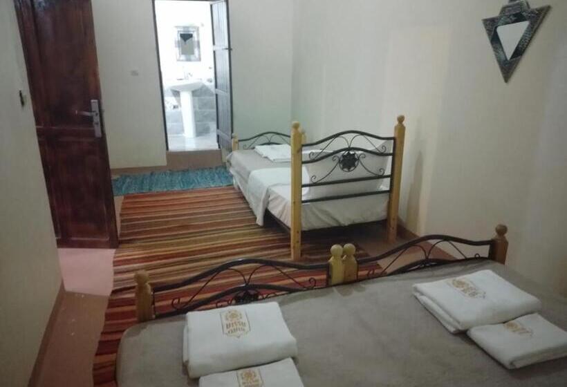 اتاق استاندارد سه نفره, Riad Assia Foum Zguid