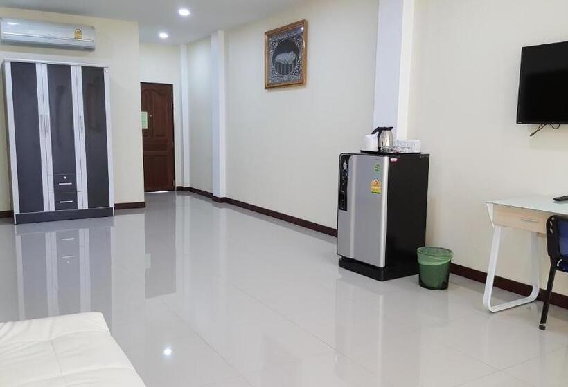 Family Suite, Charoensuk Grand