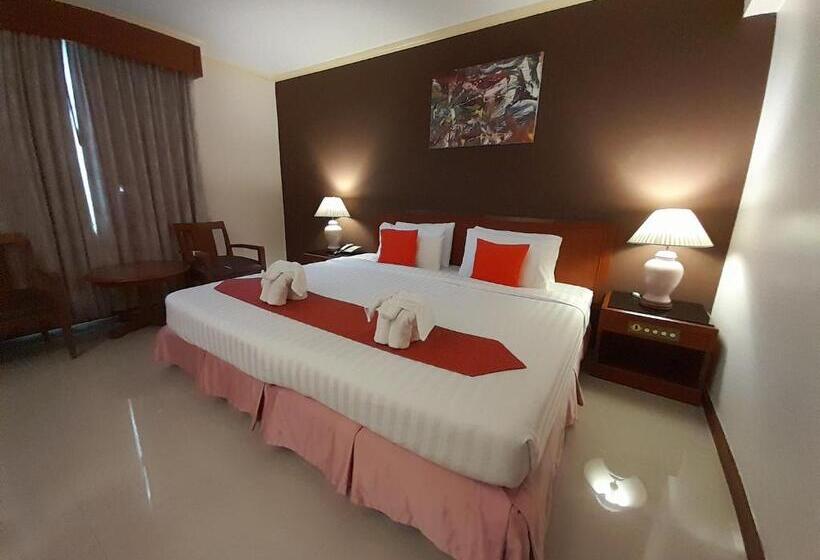 اتاق لوکس, Songphanburi