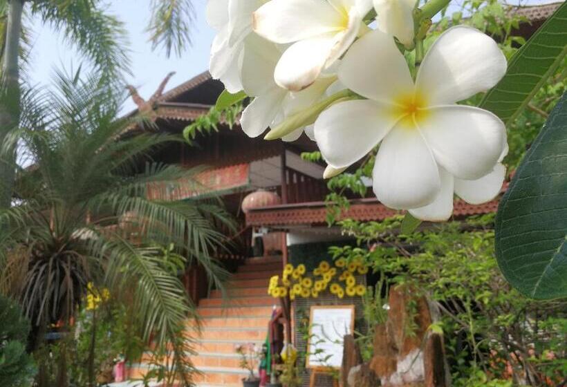 اتاق کلاسیک چهارنفره, Puengluang