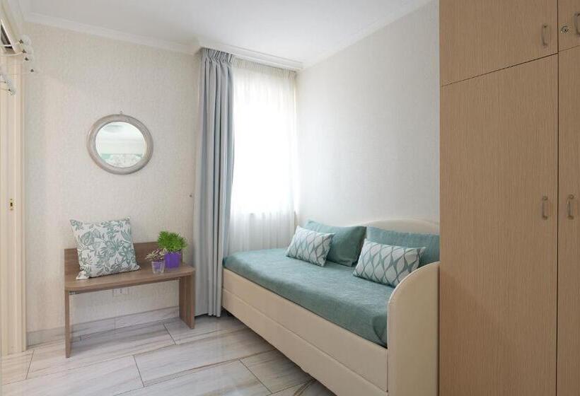 اتاق سوپریور, Rome Airport Inn