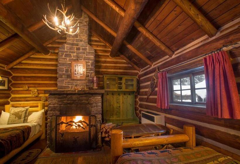 اتاق استاندارد, Storm Mountain Lodge & Cabins