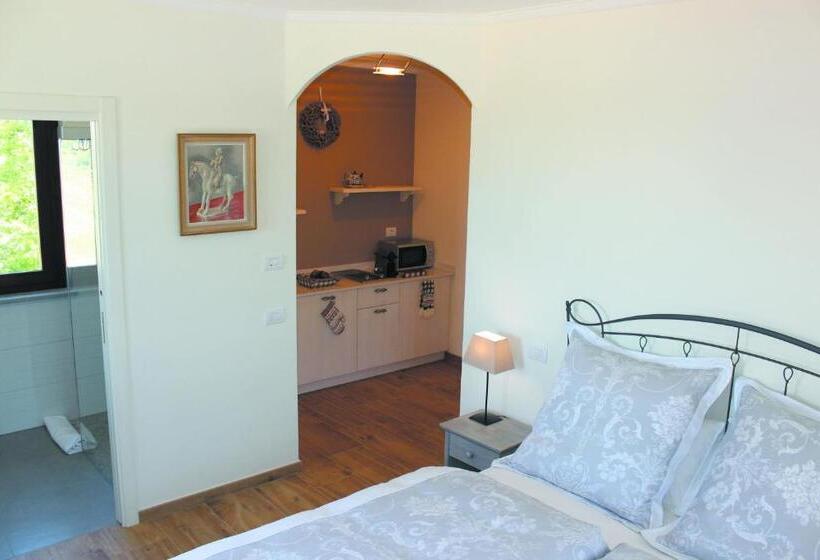 سوییت جونیور با چشم‌انداز استخر, Alta Villa The Countryhouse Adults Only Boutique Bnb