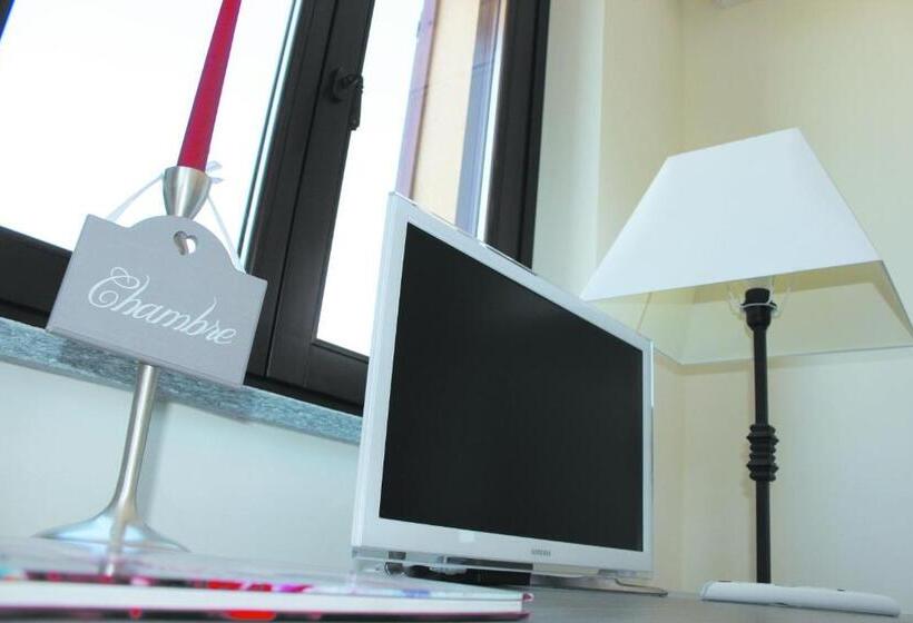 سوییت جونیور با چشم‌انداز استخر, Alta Villa The Countryhouse Adults Only Boutique Bnb