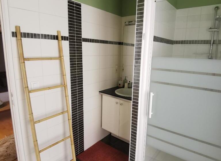 Suite with Terrace, Aux Couleurs De La Baie