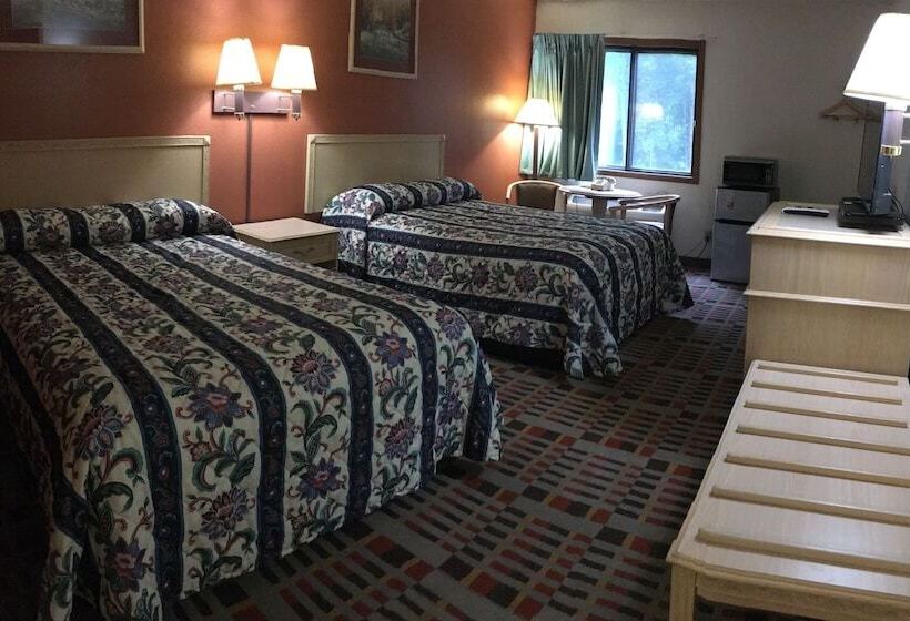 带2个双人床的标准工作室, Anderson Chesterfield Travel Inn